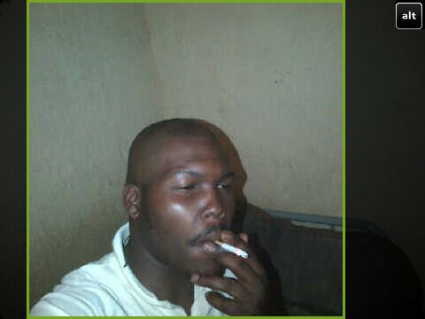 Money makes the world go round. (BBM pin_ (25b9fa17)