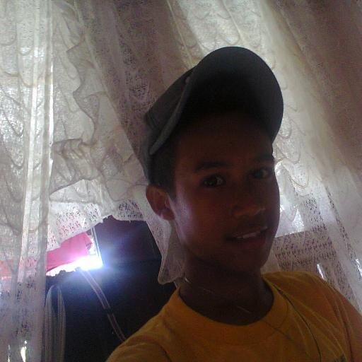 Mendoakanmu adalah caraku untuk Memelukmu Dari Jauh...  :* 

Loveee ... Someone...