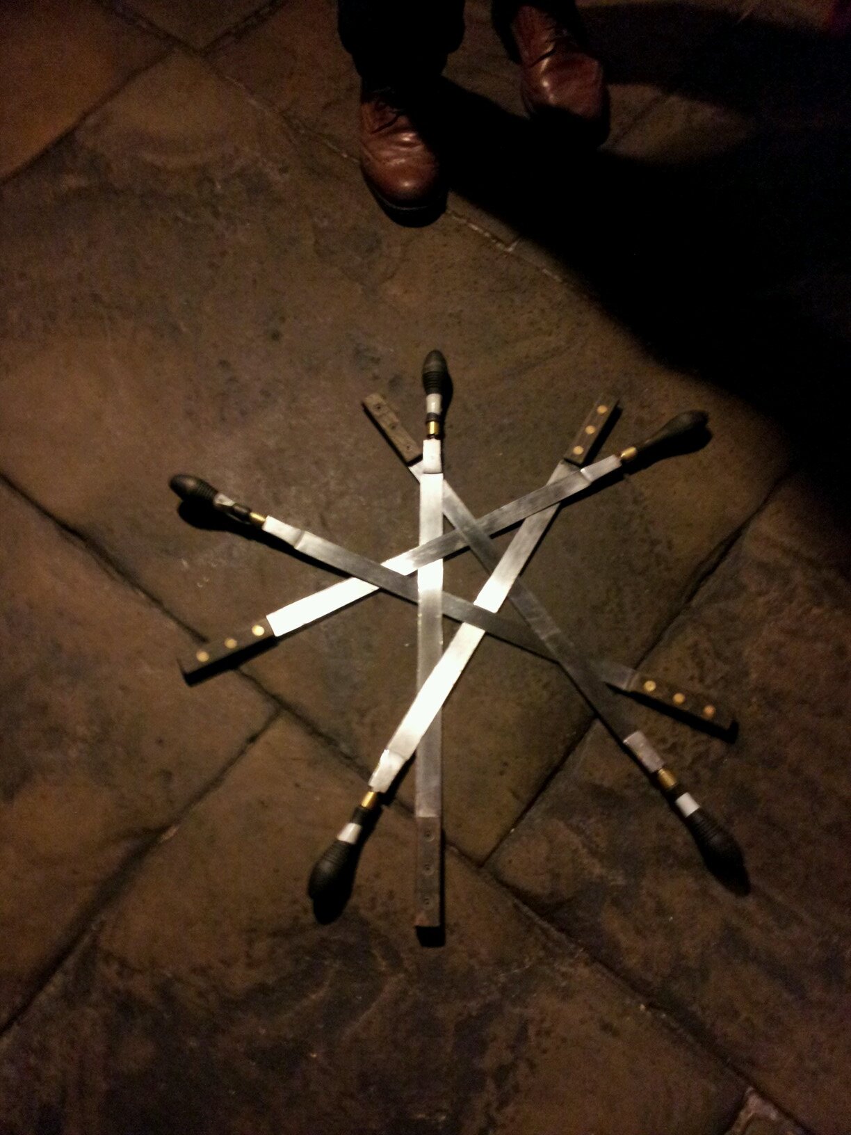 Running Hill Rapper, new mixed rapper sword dance team. Practice at Cross Keys pub Uppermill alternate Wednesdays at 8 pm, all dancers/musicians welcome!