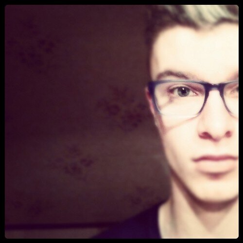 BeenJ_Cauf's profile picture. La vie a un début, une fin.  Le reste, c'est ce que l'on en fait.