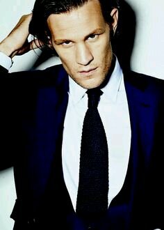 matt is saved as my pic because hes amazing at doctor who