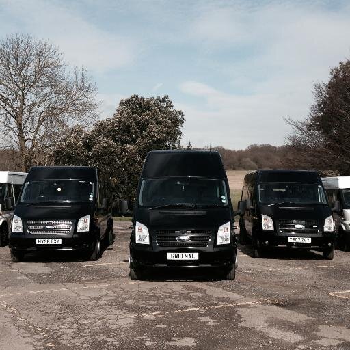 Essex minibuses supply minibuses for airports, nights out, weddings, race days and more. Call us on 01708 301 302 for bookings