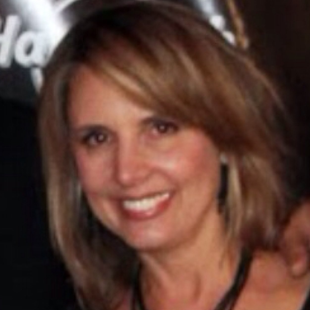 LizT67's profile picture. 