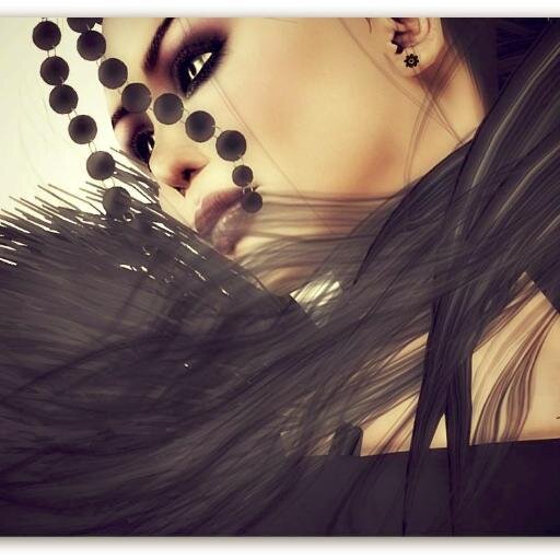 ...Fashion Blogger on Second Life