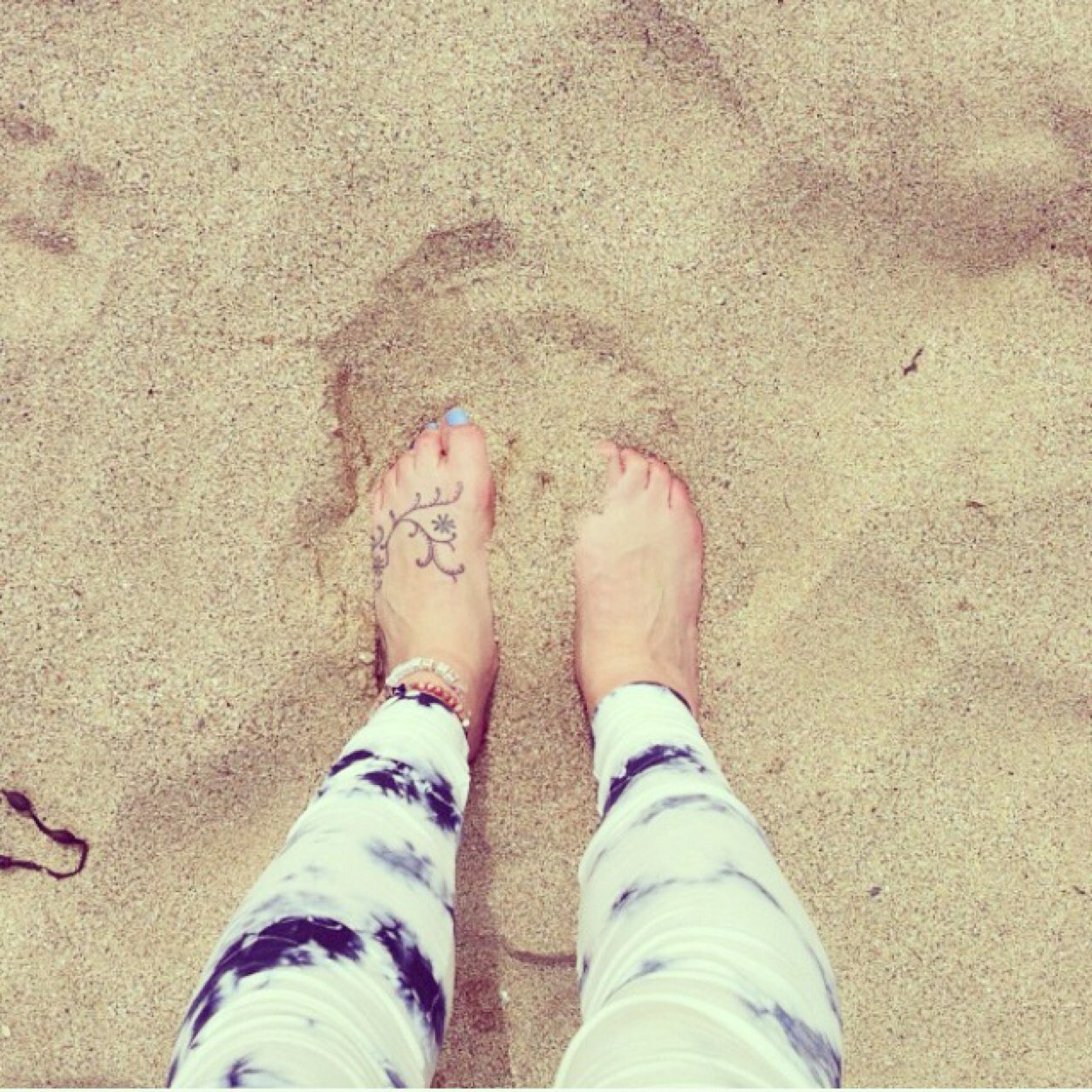 Barely Magazine; everything from the waist down. Show us you're legs #stopanstand.