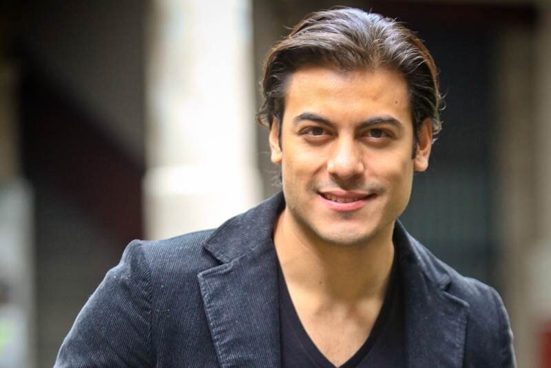 Nuestra meta: Ser el movimiento más grande de Guatemala y Centroamérica, apoyando  el talento del guapo @_CarlosRivera ¡Únete! con el HT #RiveristasGuate