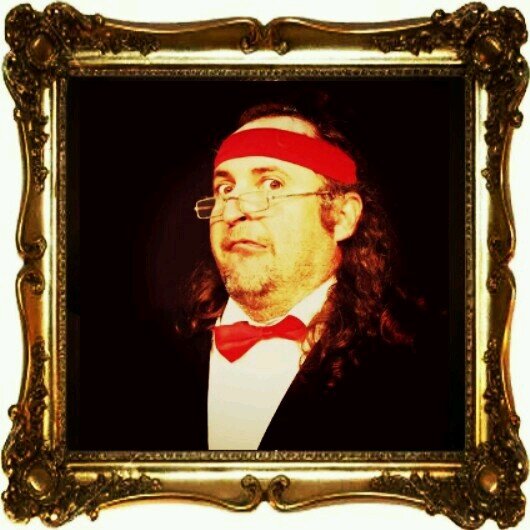 Actor , Malabarista, Mago, Monóloguista, Clown y tó lo que me echen...!!!!