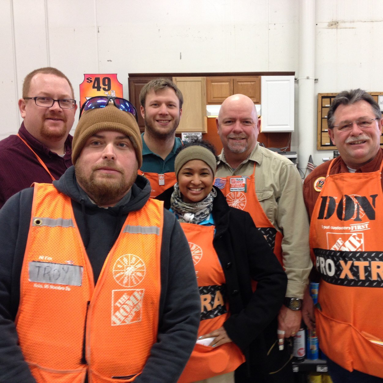 Contractor Service Team                      Phone 859-572-4362 Fax. 859-572-4361 Cell. 859-391-2299 Email. Prodesk_2323@homedepot.com