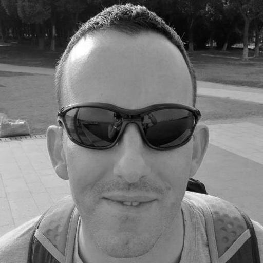 London-based Designer, UX'er, Creative Thinker, Interaction Designer & Digital Strategist, Neil Challis.