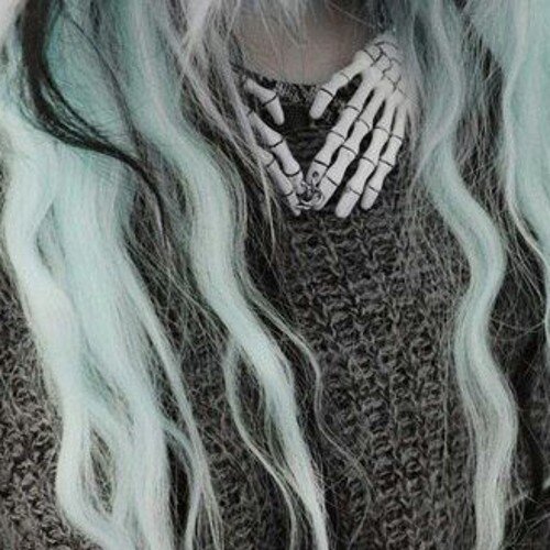 snowbla13346210's profile picture. You can run but you'll never escape