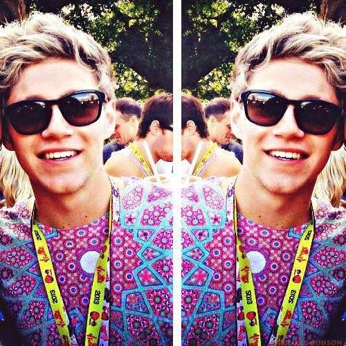 Please follow @Harryfeelssigh_ she's a great account! Thank you! Oh and you're beautiful btw! Never give up on fave/5!