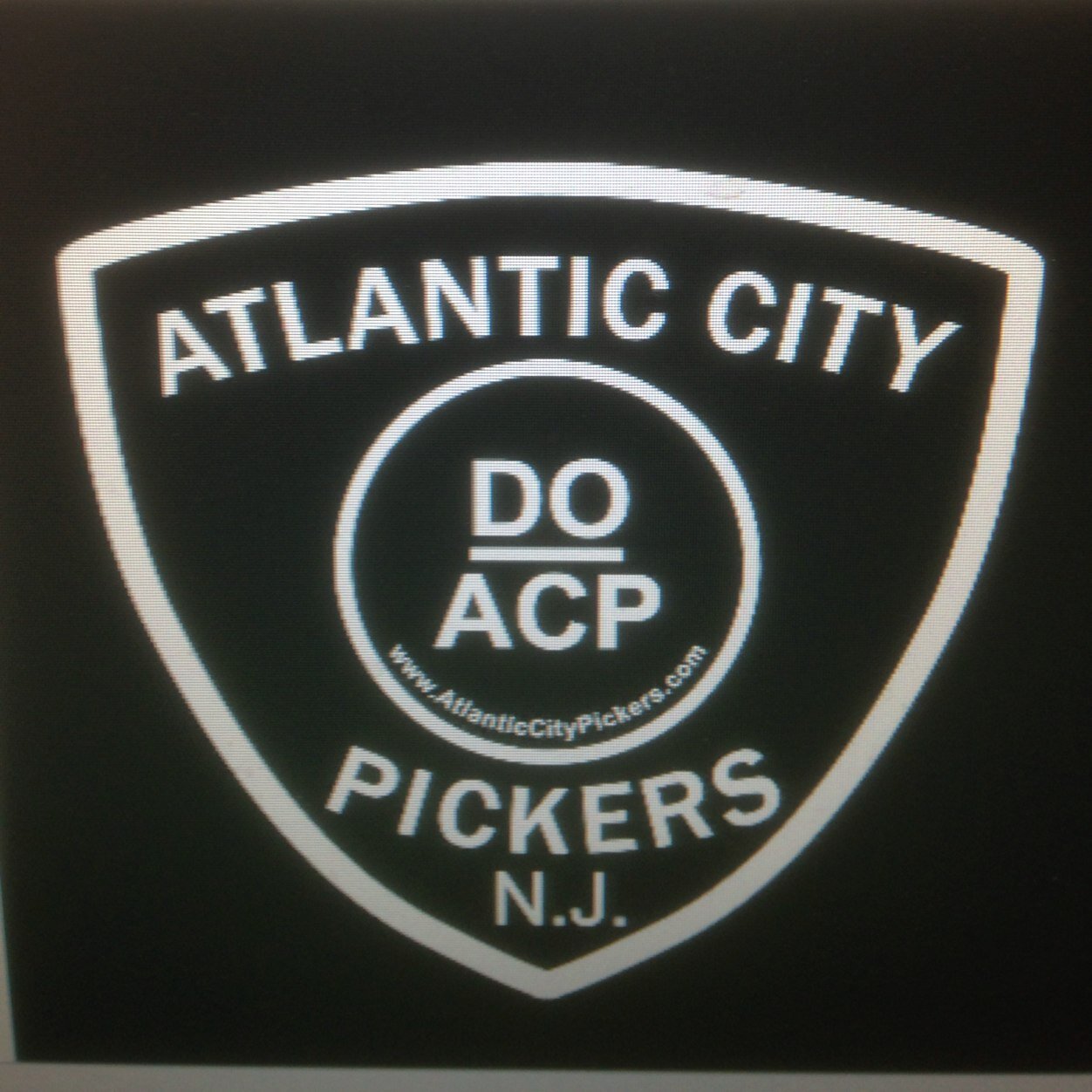 Atlantic City Pickers buys and sell automotive related items