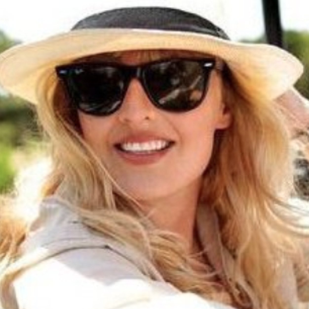 isingormusfelix's profile picture. Global in mind, local at heart!