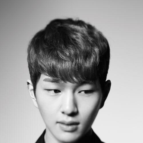 leader. 89lines.