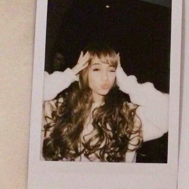Ariana Grande© Nothing makes me happier in than strings and a modulation , my fans are family