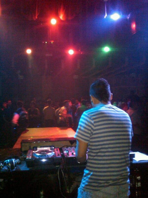 dhanyjackson's profile picture. DSX.SOUNDBYTE.24k ktv & lounge