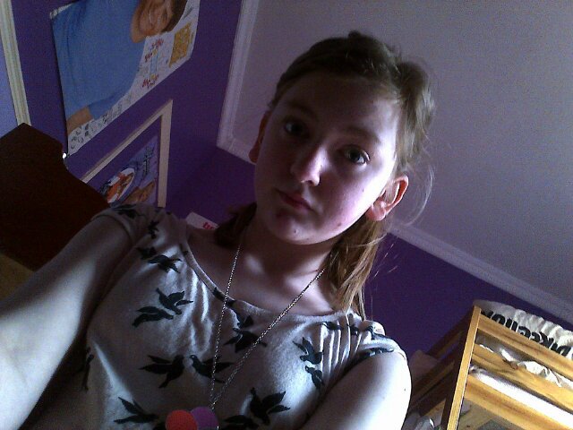 Girl gamer from minecraft to CoD black ops... I like being a gamer ;) I love singing