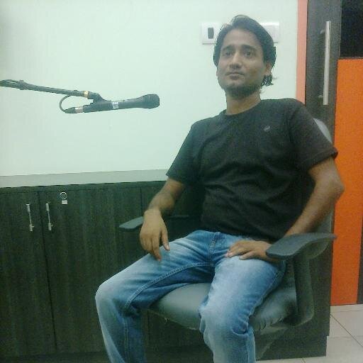 r4ranjans's profile picture. hello..