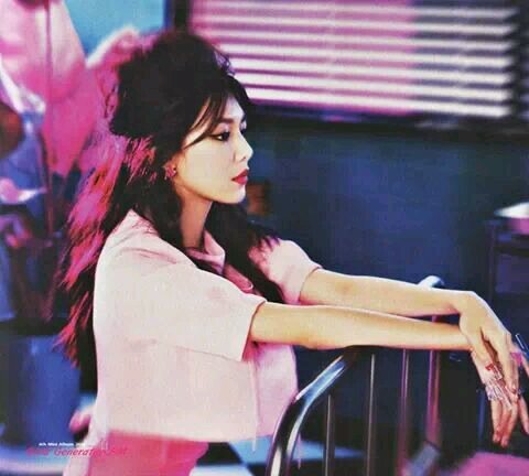 Hi human! Let talk with me.  #소녀시대  A-yo GG ซูยองบอทนะ น่ารักไม่มากแต่เกรียนชนะเลิศ แค่ผู้หญิงรั่วคนนึงชอบอมยาอมฟิชเชอร์แมน #Sooyoungfan #botth #90line