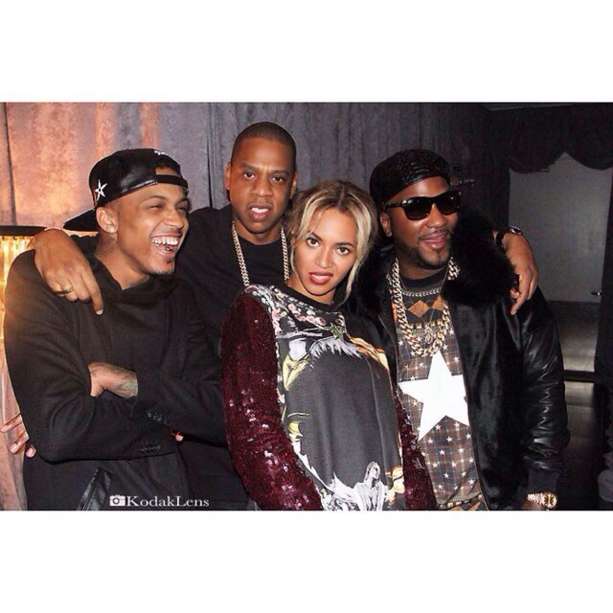 augustallsina's profile picture. Holla atcha boy!