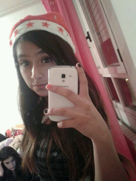 soyy la locaa que hacee faltaa en tuu vidaa :)