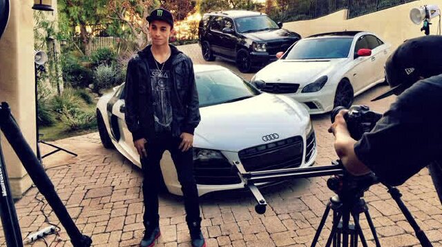 NYJAH HUSTON FAN PAGE IF YOUR A TRUE NYJAH HUSTON FAN YOU WILL GET A FOLLOW BACK FROM ME , FOLLOW NYJAH AT @Nyjah_huston