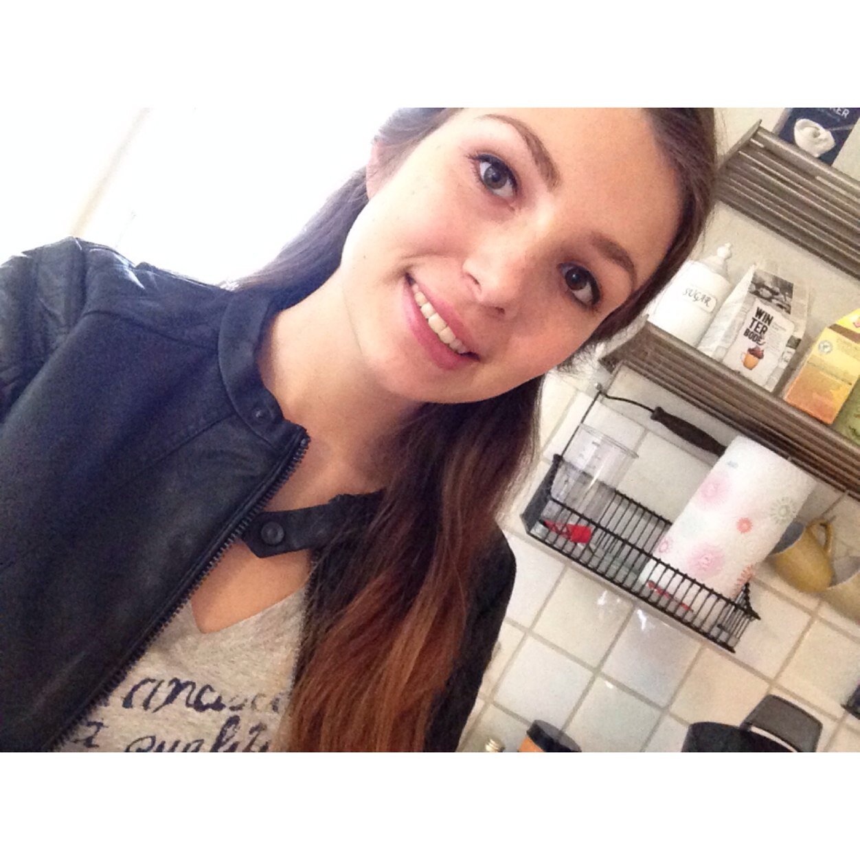 instagram; lieeess_