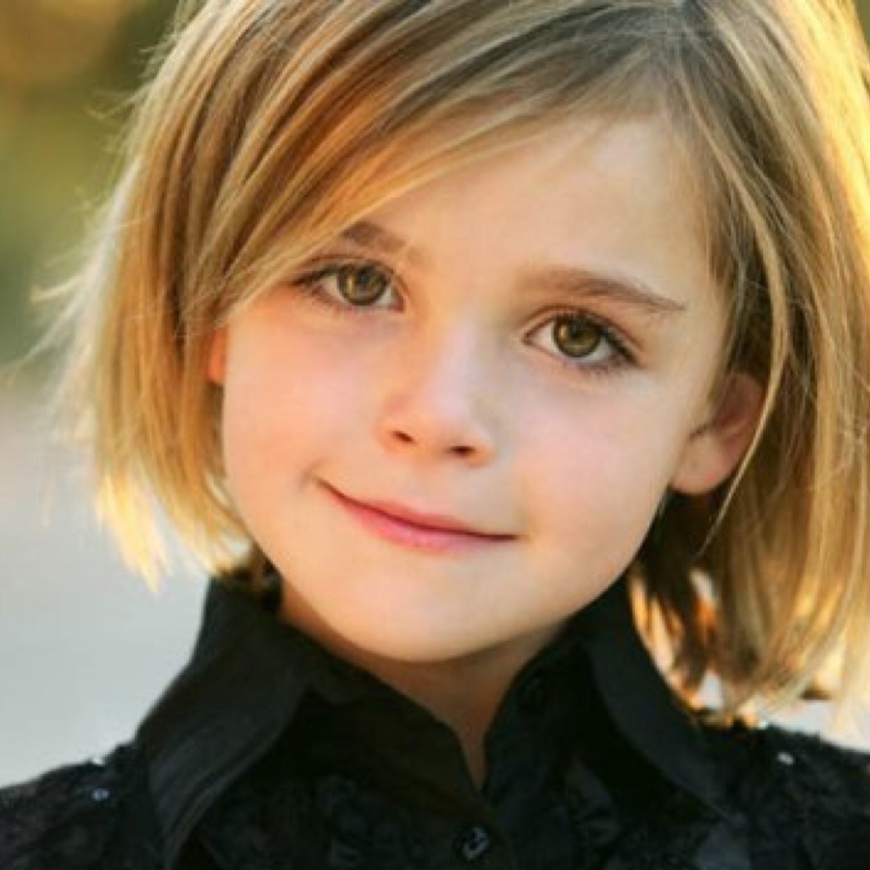 Collection 101+ Images little girl short hair pictures Superb