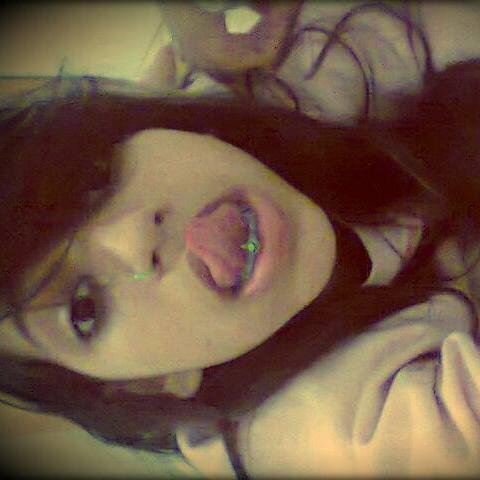 bastos_gatinha's profile picture. ''Sou Funkeira''ֆ ֆ Viva sua vida a cada estação enquanto elas duram.