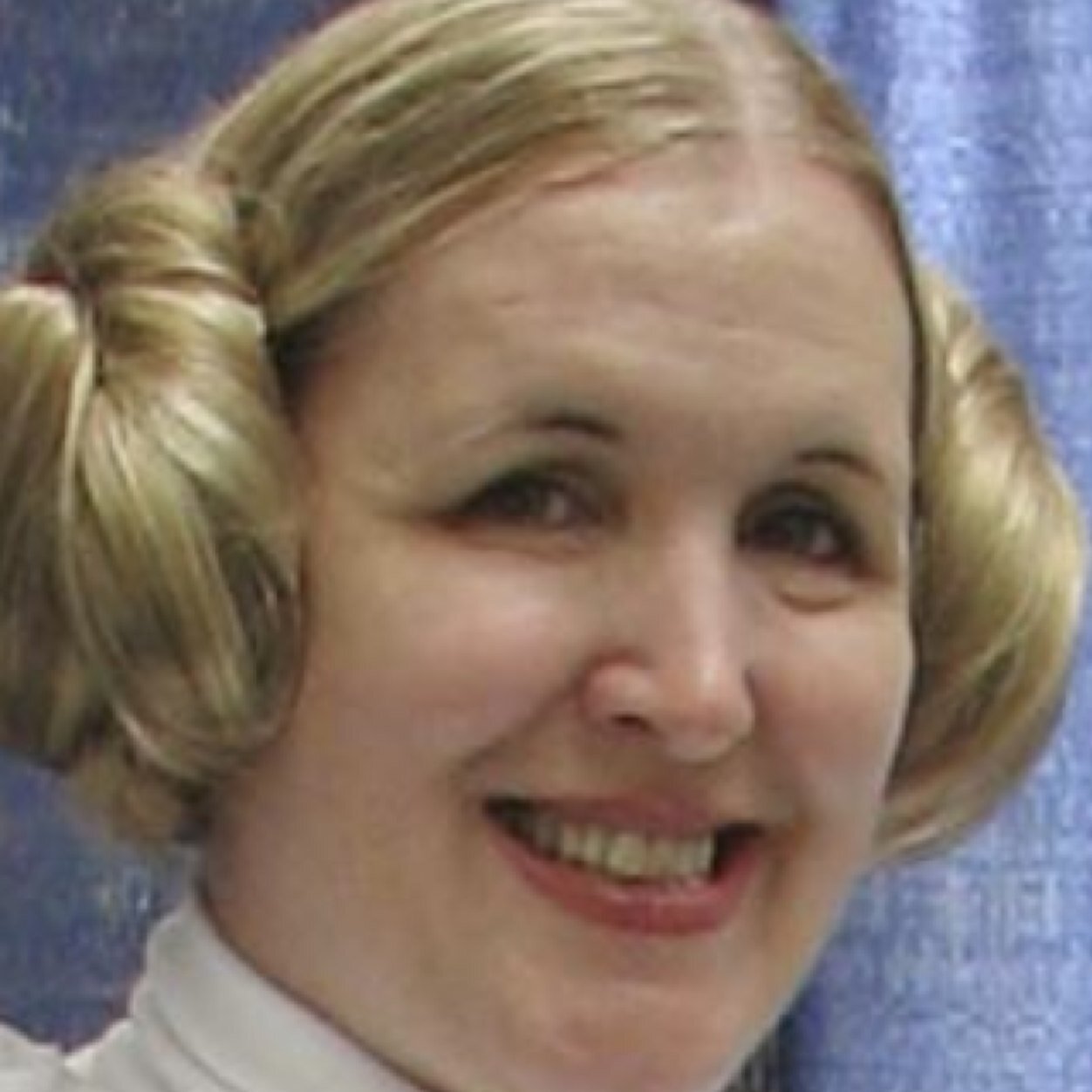 Nostrils_United's profile picture. 'I would if I could but I can't so I won't...' Henderson Dunn 1994...