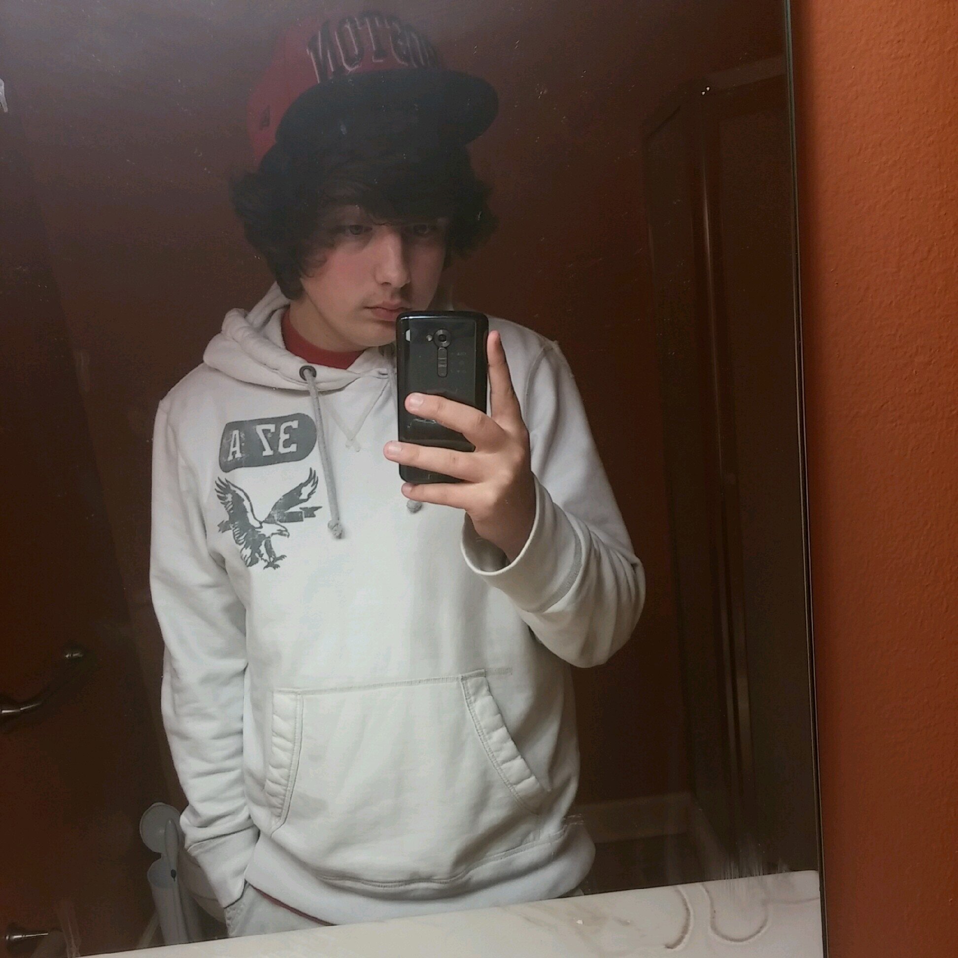 my name is chris    i got to north davidson my favorite color is orange