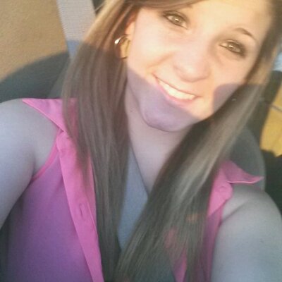 Profile Picture of Whitney Hebert (@whitneydawn2014) on Twitter