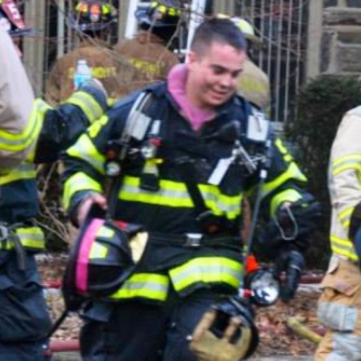 Nf323Nik's profile picture. 