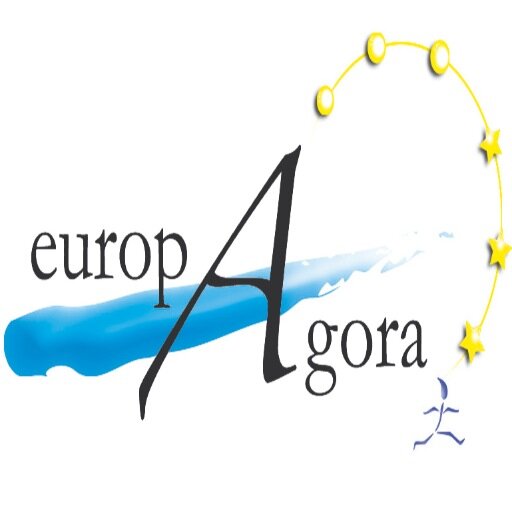 A space for meeting and reflecting for a social Europe. Espace de réflexion et de rencontres pour une Europe sociale.