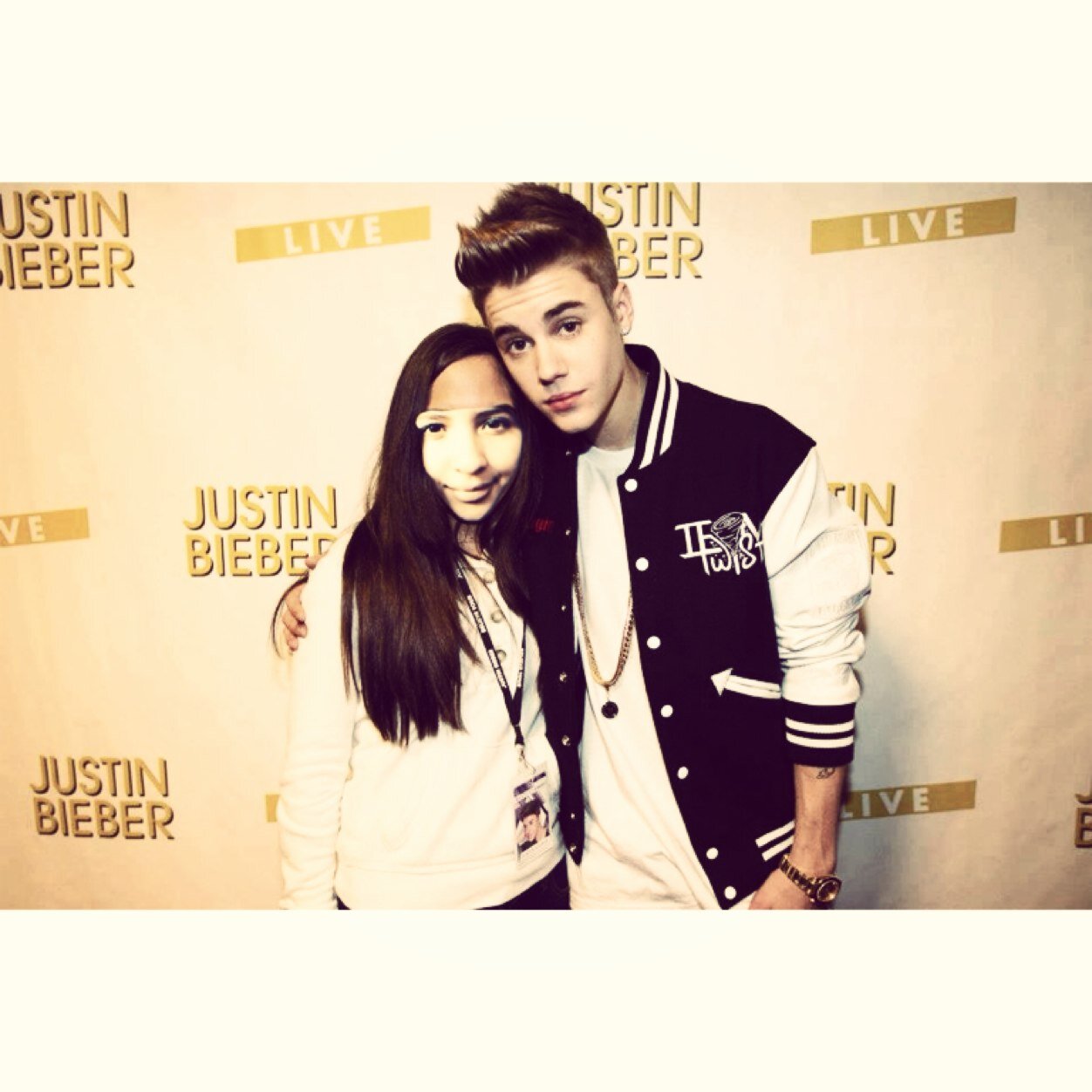 feers_floress's profile picture. Hola✌ Bueno, soy BELIEBER, y amo a Justin Bieber [Kdrauhl] siempre lo amare yo voy a ser OLLG, NSN.