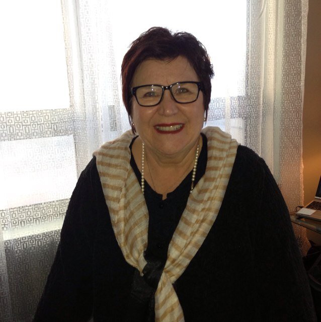 ex PDG du Y des Femmes de Montreal #YWCA_mtl heureuse retraitée