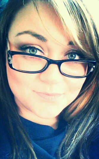 Dess_Row's profile picture. Fuck it, do work.