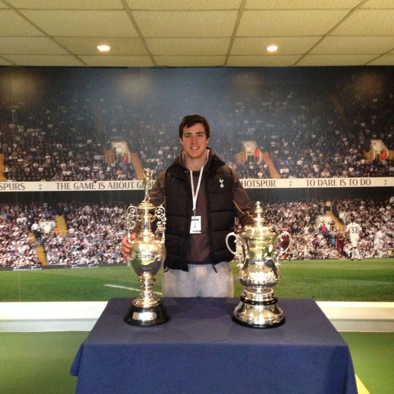Aussie Spurs fan. lucky enough to habe lived in london twice. was a park lane regular #COYS
