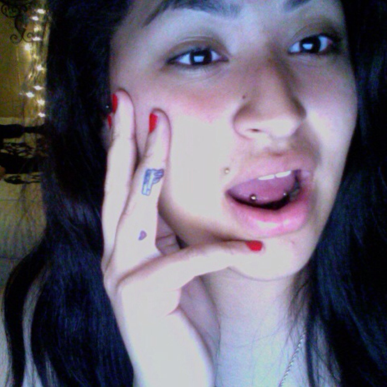 #XOGang. February 3rd. Single af'. @Shes_hi & @OhhhJackieBoo are the babez. Follow & get followed. Tumblr: http://t.co/mA0Ri0ZRpJ