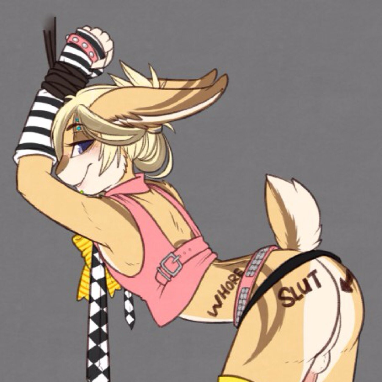 Hey im amber and me and my room mates luv  to get down dirty im shy and so are the girls we do bite it u were wondering! :3 we have a club called Spill.