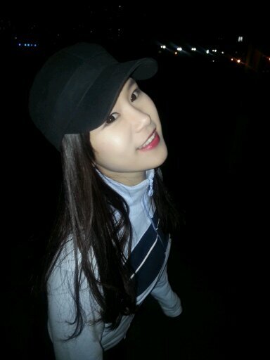 kimsora0509's profile picture. 
