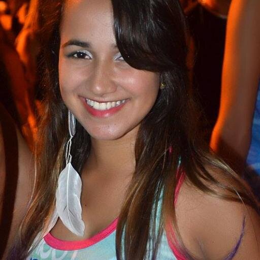 eu sou a árvore de bons frutos e foi Deus quem me plantou ♪