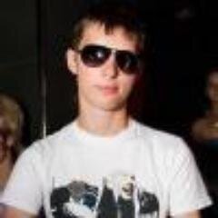 unasline's profile picture. Саша Батура в интернете.