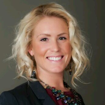 evabee19's profile picture. 