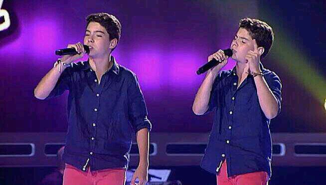 9 de agosto del 2000, ONE DIRECTION,MA=enara MA2=jimena jesus y daniel lavoz kids mis idolos