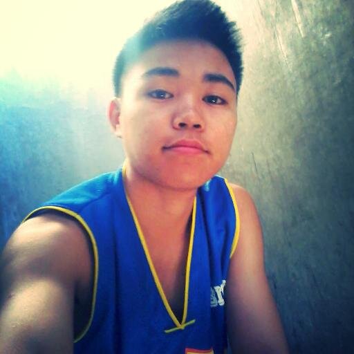 Be amazing. Be good. Be strong. Be smart. Be cool.
But the most important thing is, be yourself.
♥