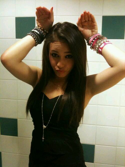 boy or girl if ur horny let people know so u can get down
