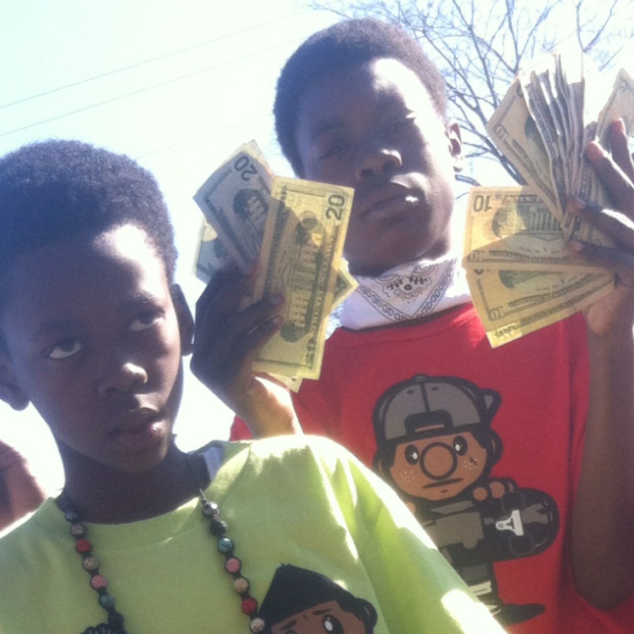 The Official 6'Figures From Ka$h boiz.A Rapper From GOT MONEY ENTERTAINMENT.Charleston,29403,S.C. C.E.O's Lil M and D.B.L.K,KYRO.#GME #MPR