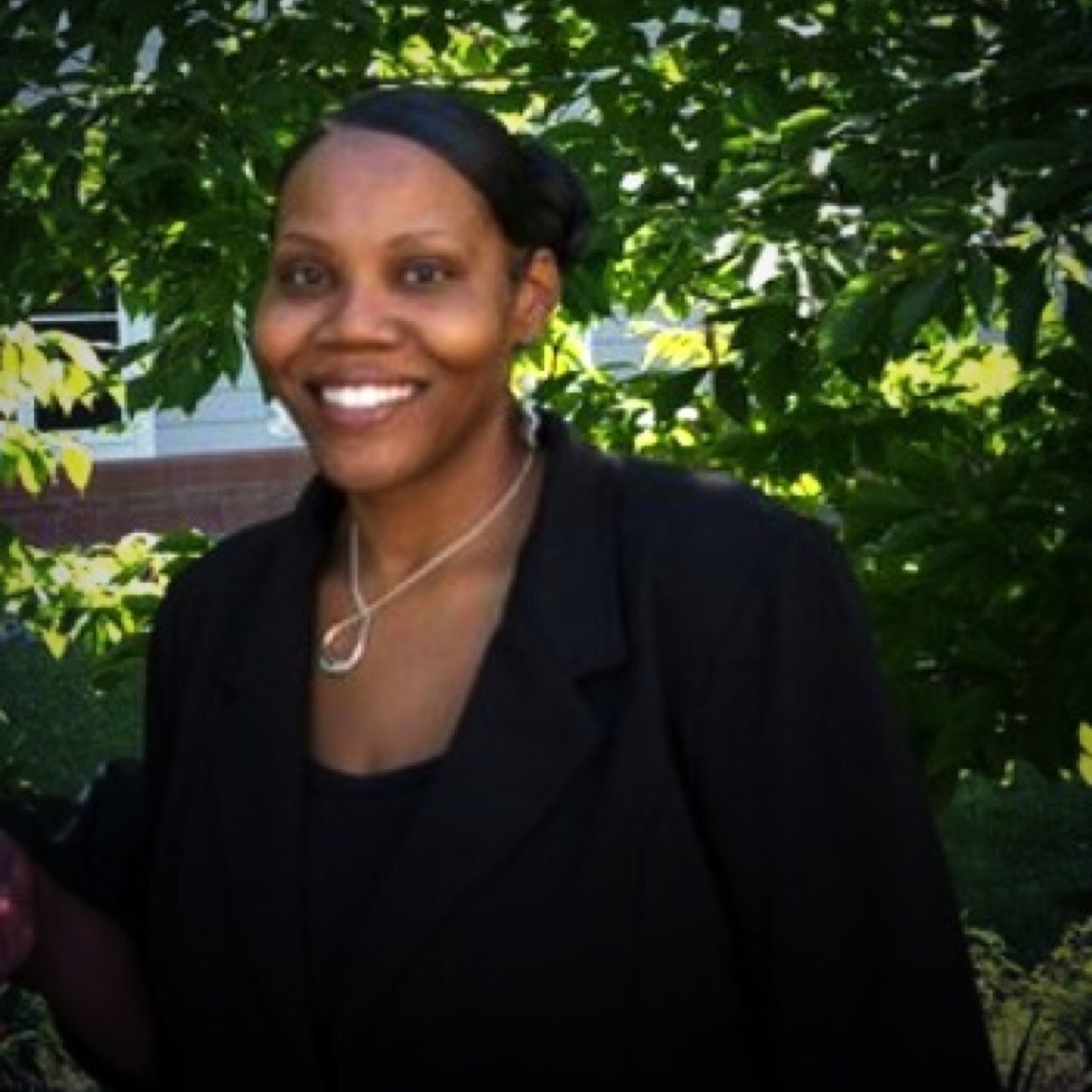 ShenelleDuBose's profile picture. 