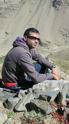 Aspiring Mountaineer, Follower of Digital Media & Tech!